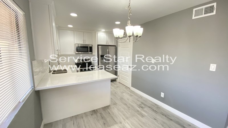 Cute Remodeled 2 bed 2 bath! property image