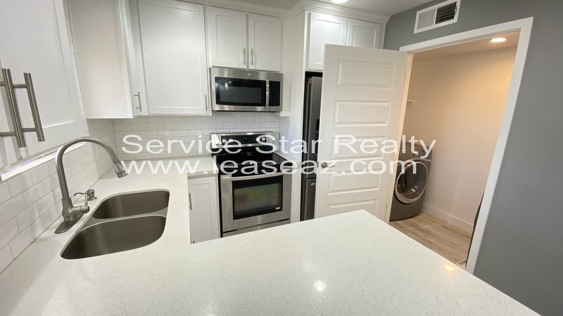 Cute Remodeled 2 bed 2 bath! property image
