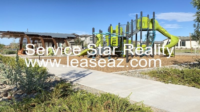 Beautiful Eastmark 3 Bedroom + Den! property image