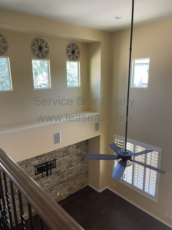 4 Bedroom, 2.5 Bath Custom Home in Fireside at Desert Ridge w/Pool! property image