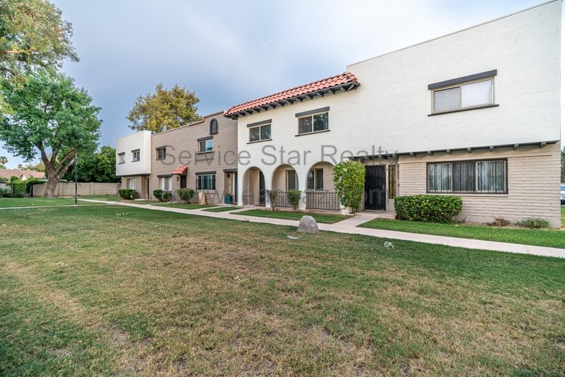 Beautifully Remodeled Townhome in Villa Seville property image