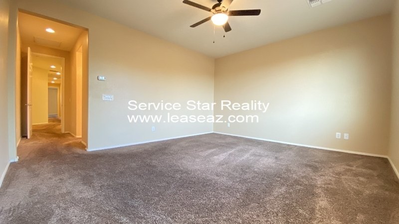 4+3.5 Stunner in gated Laveen Village! property image