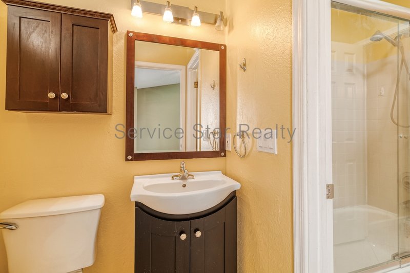 2-Bed, 1.5-Bath Home with Pool and Low-Maintenance Yard in Glendale property image