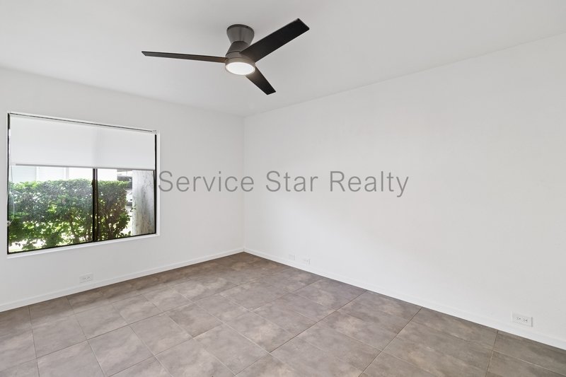 Charming 3-Bed, 2-Bath Townhouse with Private Patio in Phoenix property image