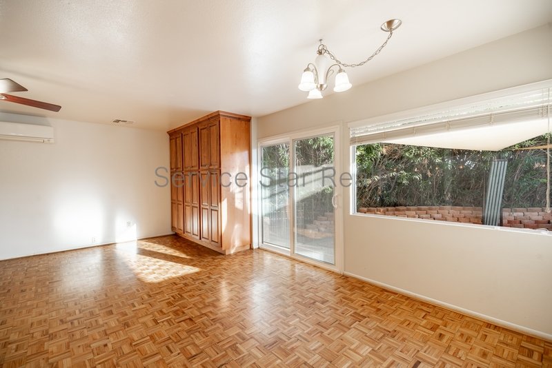 Charming 3-Bed, 2-Bath Home on Spacious Lot in Litchfield Park property image