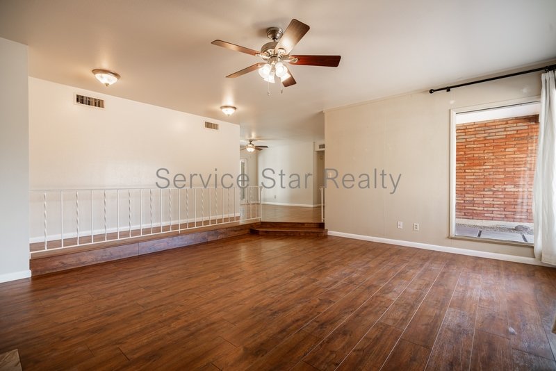 Charming 3-Bed, 2-Bath Home on Spacious Lot in Litchfield Park property image