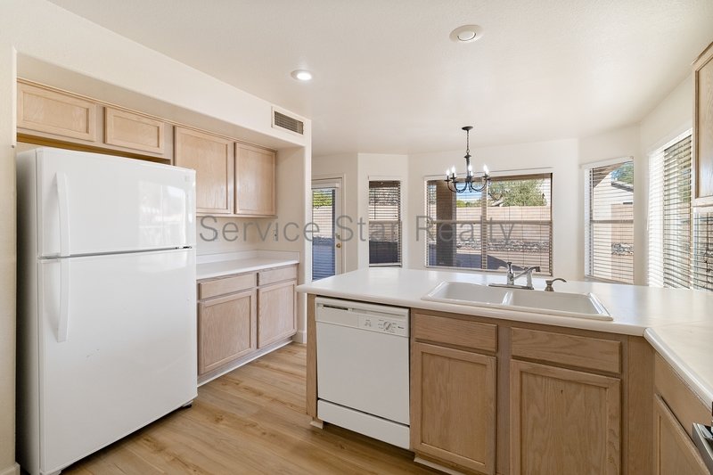 Fantastic 3BR/2.5BA in North Phoenix! property image