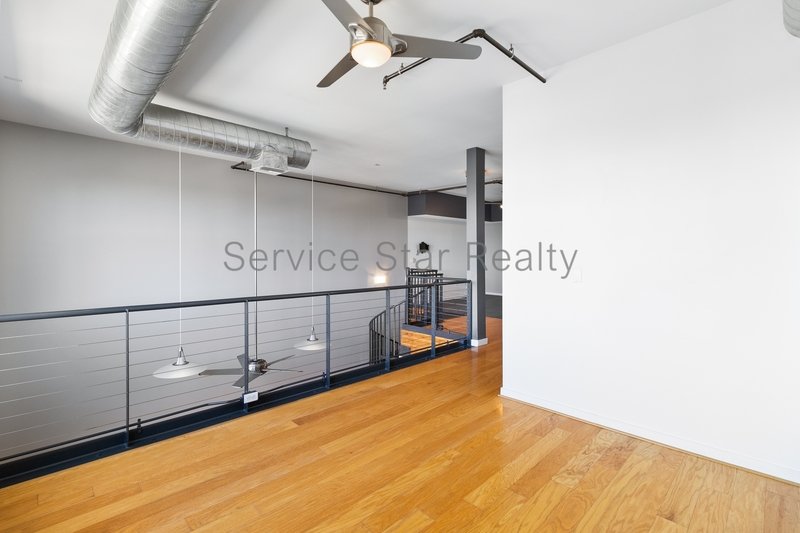 Fantastic Loft-Style Condo in Downtown Phoenix property image
