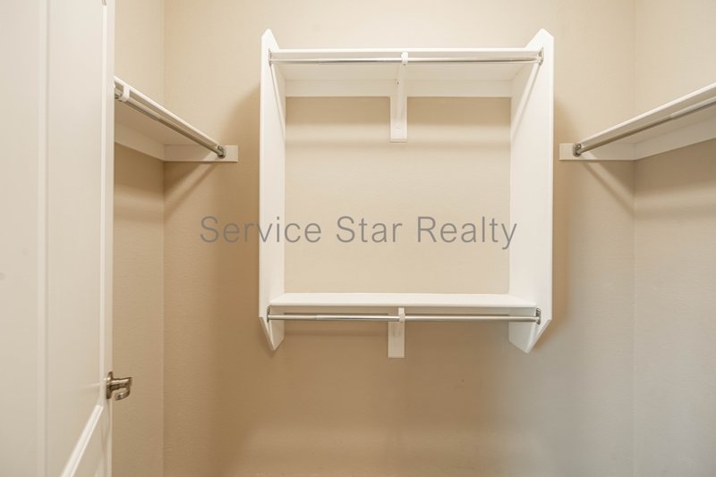 2+ bedroom, 2 bath home in Buckeye! property image