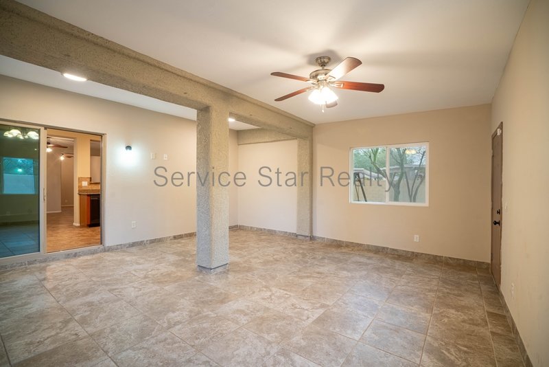 2+ bedroom, 2 bath home in Buckeye! property image