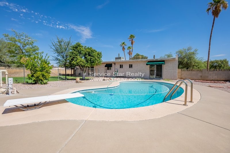 3BR/2BA with Pool in Scottsdale! property image