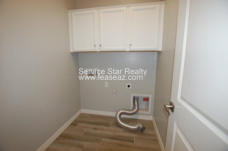 Stunning 3 bed/2 bath in Laveen property image