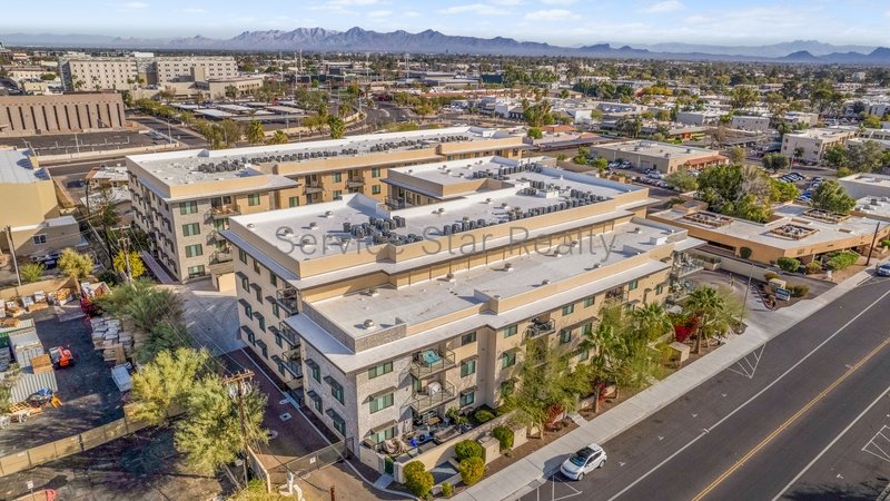 Modern 1-Bedroom Condo in the Heart of Scottsdale's Old Town property image
