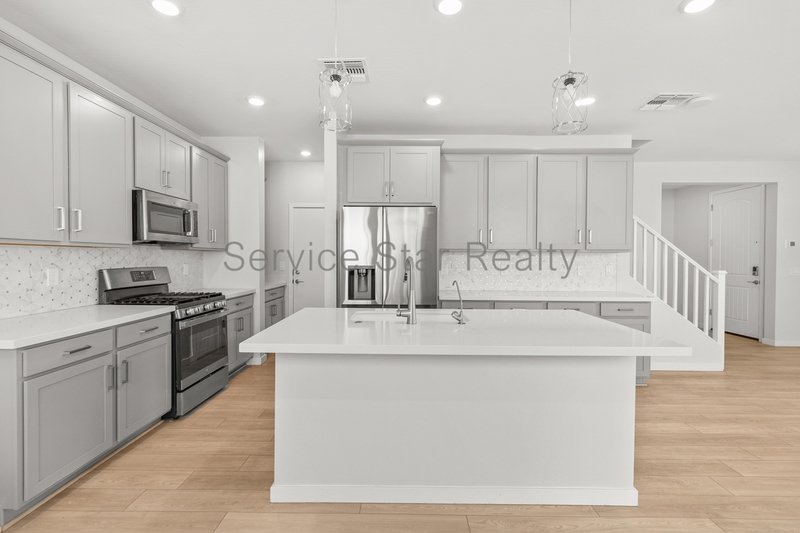 Gorgeous 3BR/2.5BA in Mesa! property image