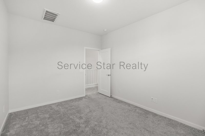 Gorgeous 3BR/2.5BA in Mesa! property image