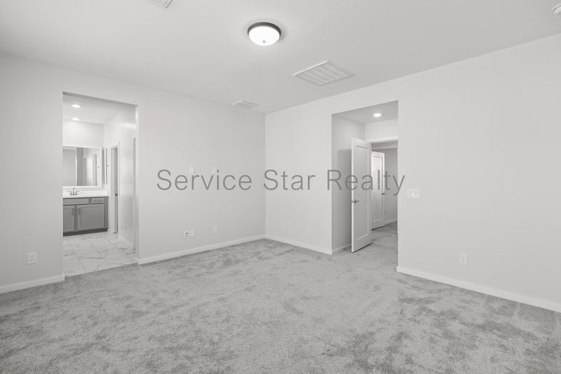 Gorgeous 3BR/2.5BA in Mesa! property image