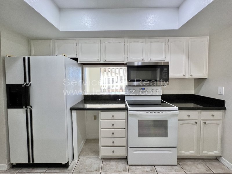 **MOVE IN SPECIAL -- 2 WEEKS FREE RENT!!** property image