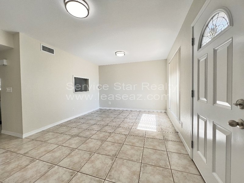 **MOVE IN SPECIAL -- 2 WEEKS FREE RENT!!** property image