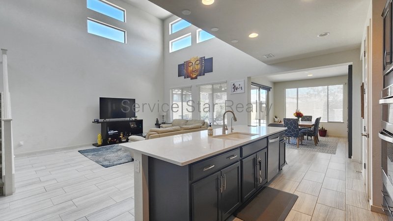 Stunning 5-Bed, 4.5 bath Beauty located in Sky Crossing North Phoenix! property image
