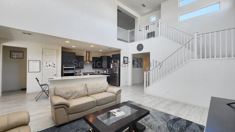 Stunning 5-Bed, 4.5 bath Beauty located in Sky Crossing North Phoenix! property image