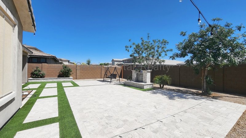 Stunning 5-Bed, 4.5 bath Beauty located in Sky Crossing North Phoenix! property image