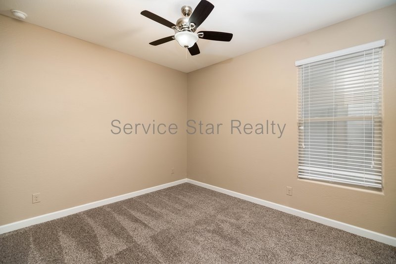 4 Bedroom + 2.5 Bath home in San Tan Heights! property image
