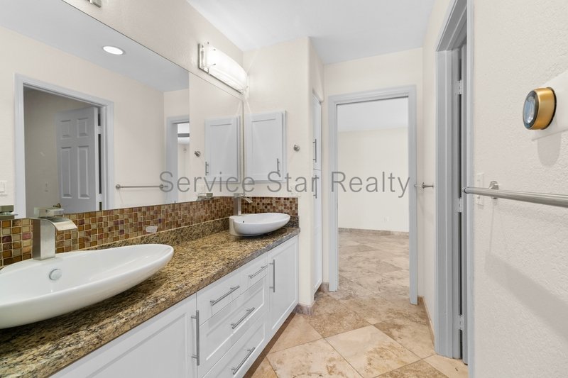STUNNING 3-Bed/2Ba Home w/ Private Pool in Desirable Scottsdale! property image