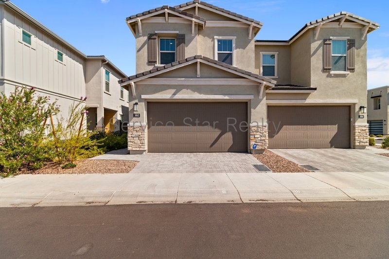 Arabella Gated Community 4+3 townhome! property image