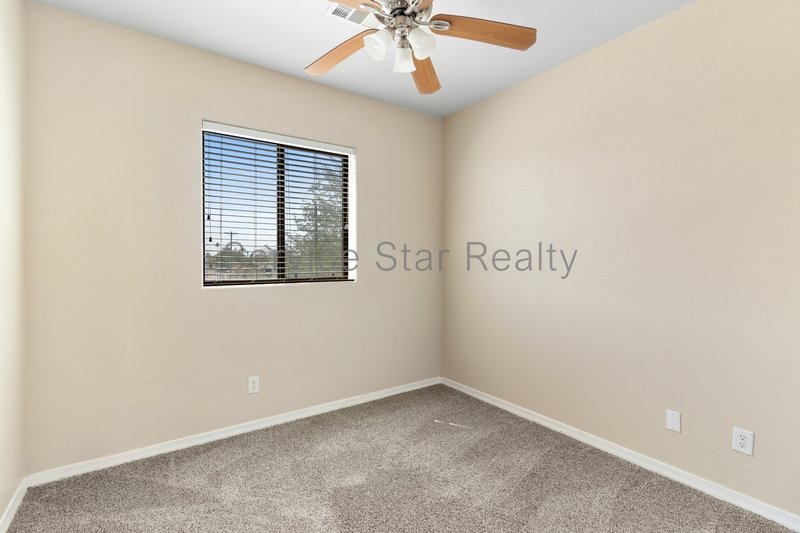 Modern 4-Bed Home in Near Arcadia & Tempe property image