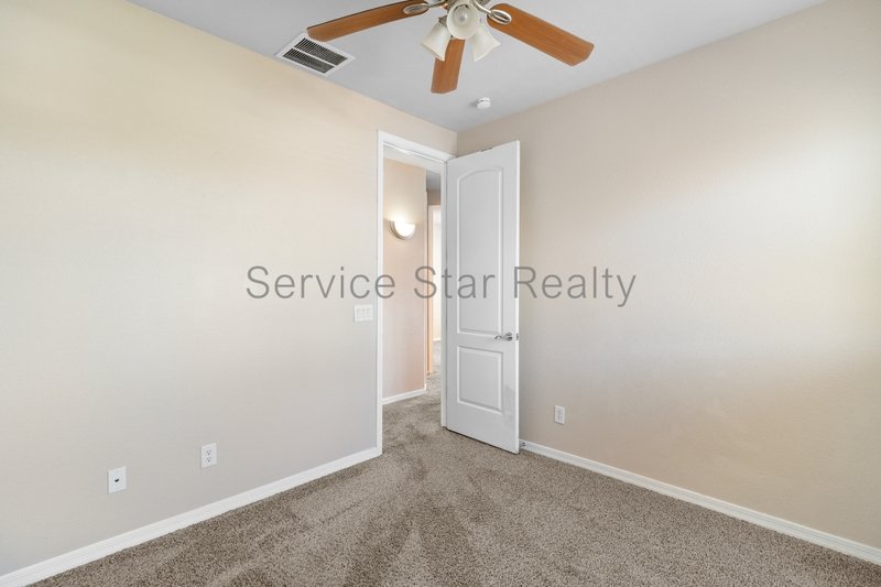 Modern 4-Bed Home in Near Arcadia & Tempe property image