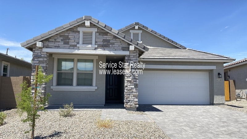 Beautiful 3 Bedroom + 2 Bathroom Home property image