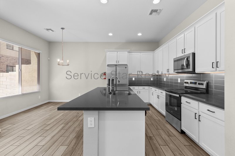 GATED Tempe Townhome - 3Bed/2.5Bath property image