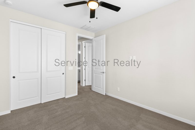 GATED Tempe Townhome - 3Bed/2.5Bath property image