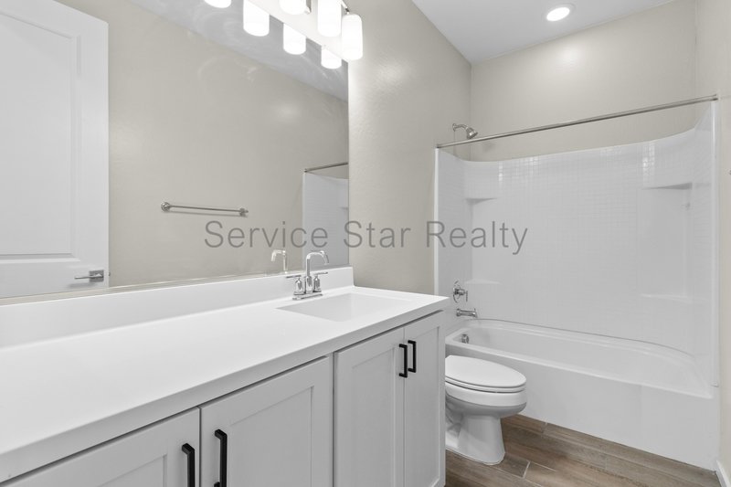 GATED Tempe Townhome - 3Bed/2.5Bath property image