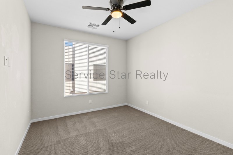 GATED Tempe Townhome - 3Bed/2.5Bath property image