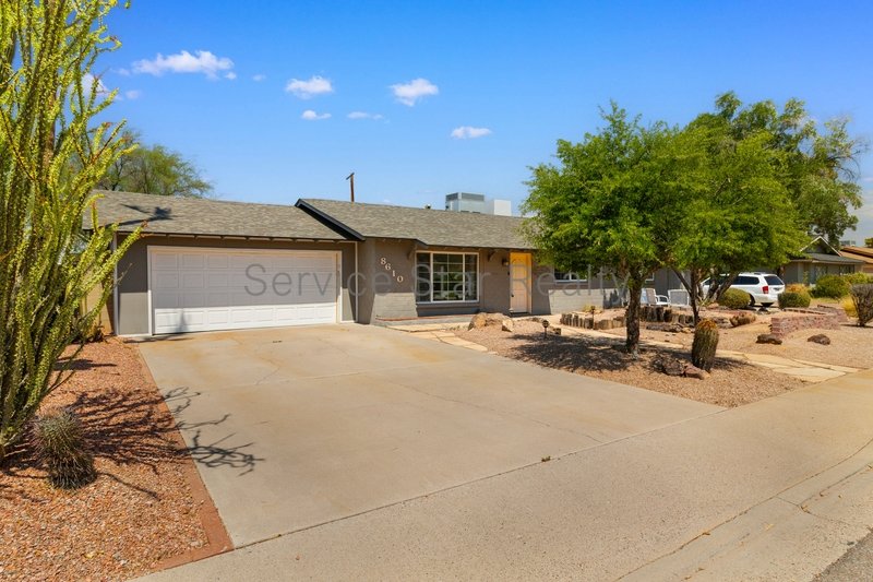 Beautiful 3BR/2BA Ranch-Style Home in Scottsdale! property image