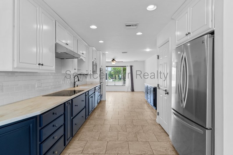 Beautiful 3BR/2BA Ranch-Style Home in Scottsdale! property image