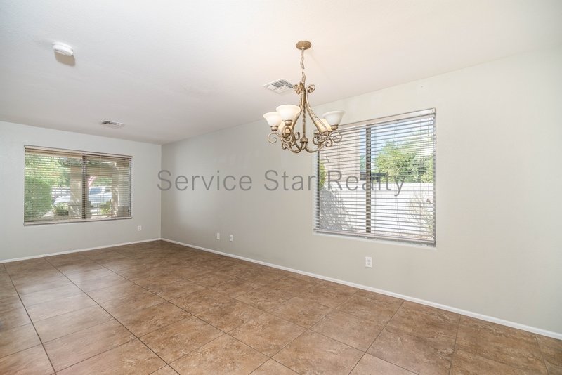 $750 OFF!! 4-Bedroom, 2.5 bathroom Home in Dynamite Mountain Ranch property image