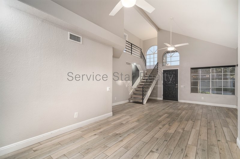 Ahwatukee Three Bedroom in Keystone property image