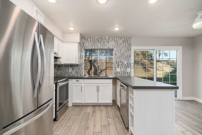 Ahwatukee Three Bedroom in Keystone property image