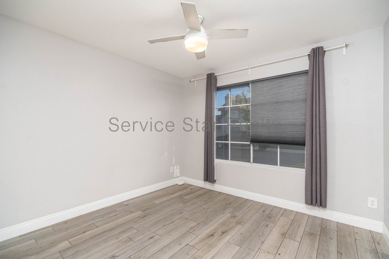 Ahwatukee Three Bedroom in Keystone property image