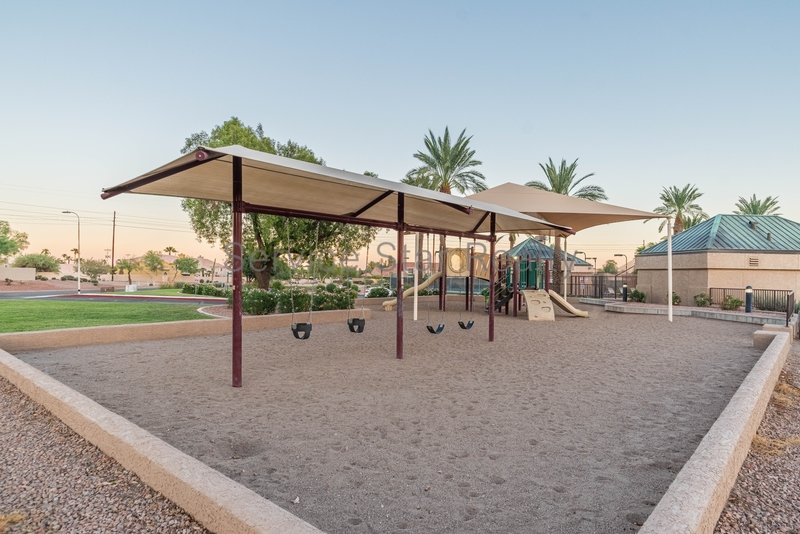 Ahwatukee Three Bedroom in Keystone property image