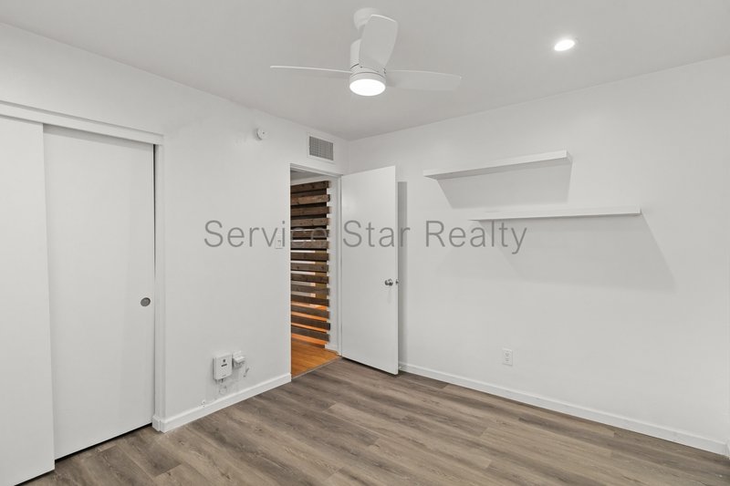 Stunning Updated 4-Bed Home with Saltwater Pool in Central Phoenix property image