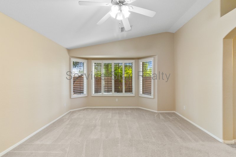 Gorgeous 4-Bed, 2-Bath Home with Chef?s Kitchen and Covered Patio property image