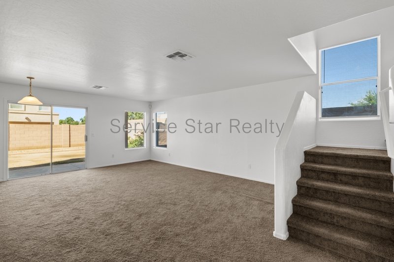 **MOVE IN SPECIAL -- 2 WEEKS FREE RENT!!** property image