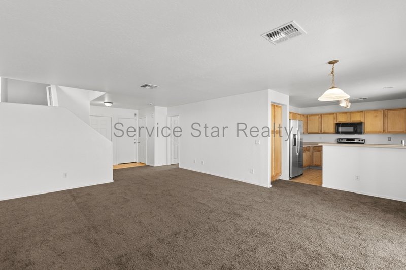 **MOVE IN SPECIAL -- 2 WEEKS FREE RENT!!** property image