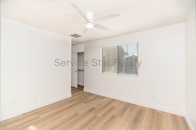 Stylish 3-Bed Home in Fireside at Desert Ridge property image