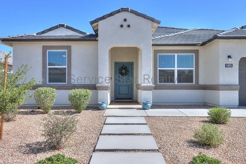 **MOVE IN SPECIAL -- ONLY $500 FOR YOUR FIRST MONTHS RENT!** property image