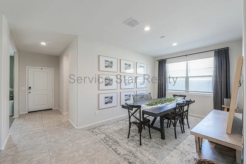 **MOVE IN SPECIAL -- ONLY $500 FOR YOUR FIRST MONTHS RENT!** property image