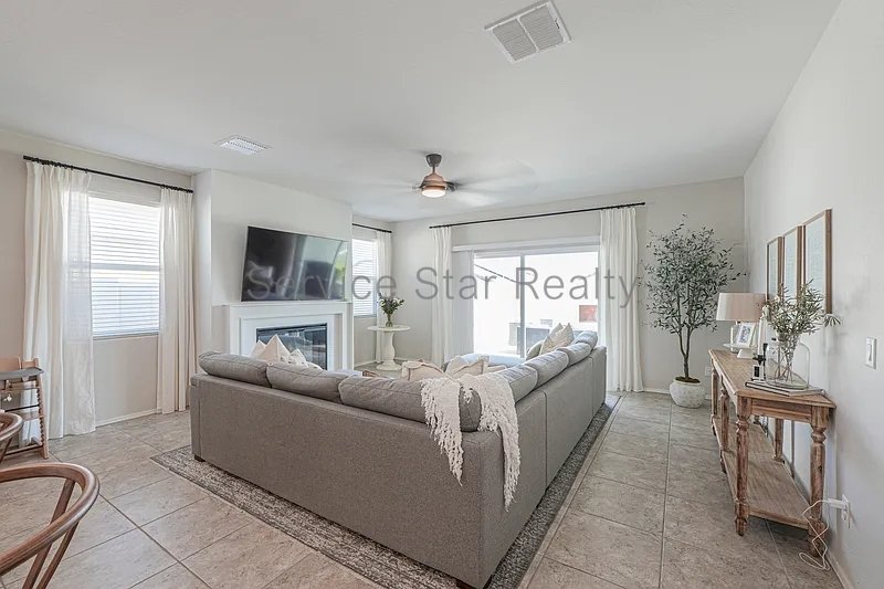 **MOVE IN SPECIAL -- ONLY $500 FOR YOUR FIRST MONTHS RENT!** property image